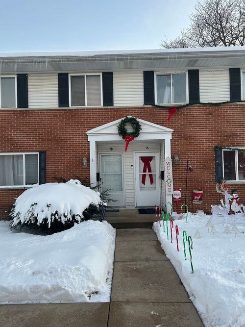 apt-b-811 N Randall Rd, Aurora, IL, 60506-6700 | Card Image