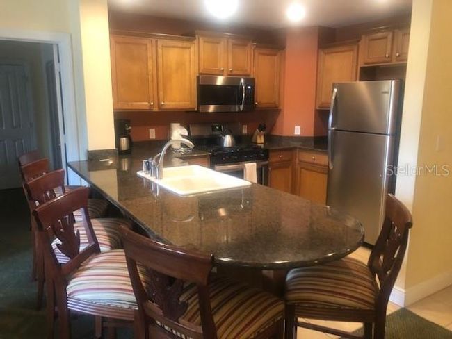 Kitchen island | Image 5