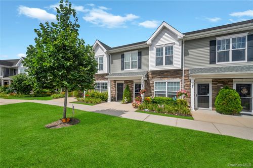 132-132 Weatherby Ln, Central Islip, NY, 11722-4550 | Card Image