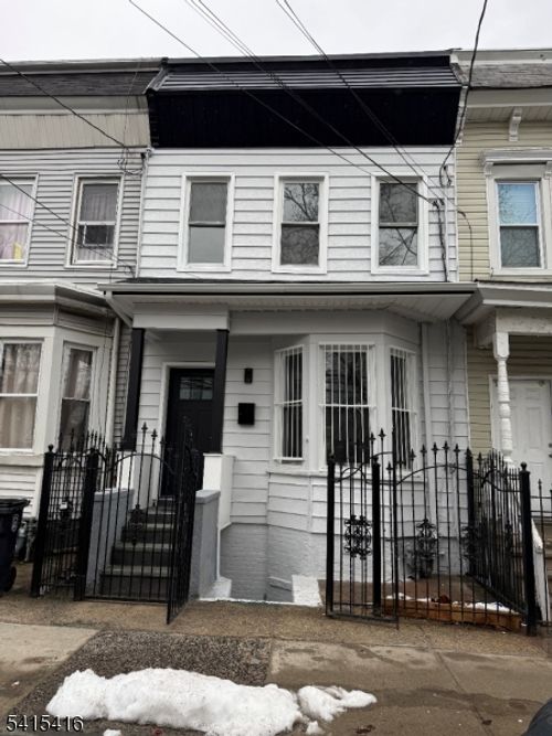 101 Garside St, Newark, NJ, 07104-4987 | Card Image