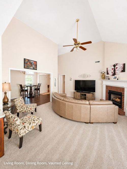 2751 Durham Ct, Thompsons Station, TN, 37179-5296 | Card Image