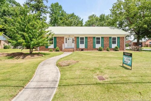 402 W 31st St, Lumberton, NC, 28358-2919 | Card Image