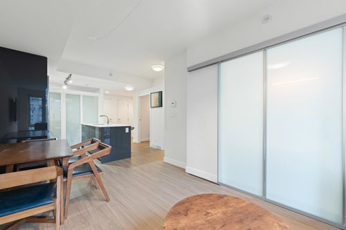 404-1283 Howe St, Vancouver, BC, V6Z0E3 | Card Image