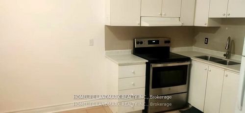 2-2475 Yonge St, Toronto, ON, M4P2H6 | Card Image