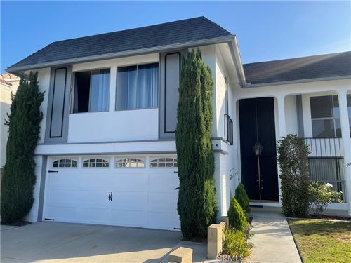 3850 Daisy Cir, Seal Beach, CA, 90740-2901 | Card Image