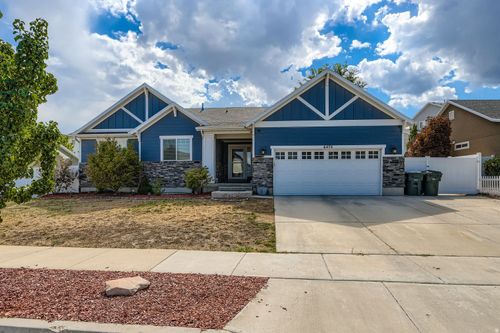 6474 S Silhouette Ln, West Valley City, UT, 84081-5883 | Card Image