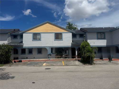 16-1475 Sw 122nd Ave, Miami, FL, 33184-2890 | Card Image