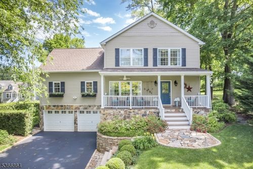 14 Long Hill Ln, Chatham Twp, NJ, 07928-1110 | Card Image