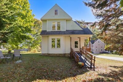 39 Main Street, House other with 4 bedrooms, 2 bathrooms and null parking in York ME | Image 1