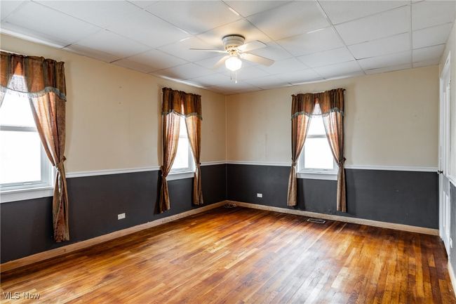 216 W North St, House other with 3 bedrooms, 2 bathrooms and null parking in Harrisville WV | Image 6
