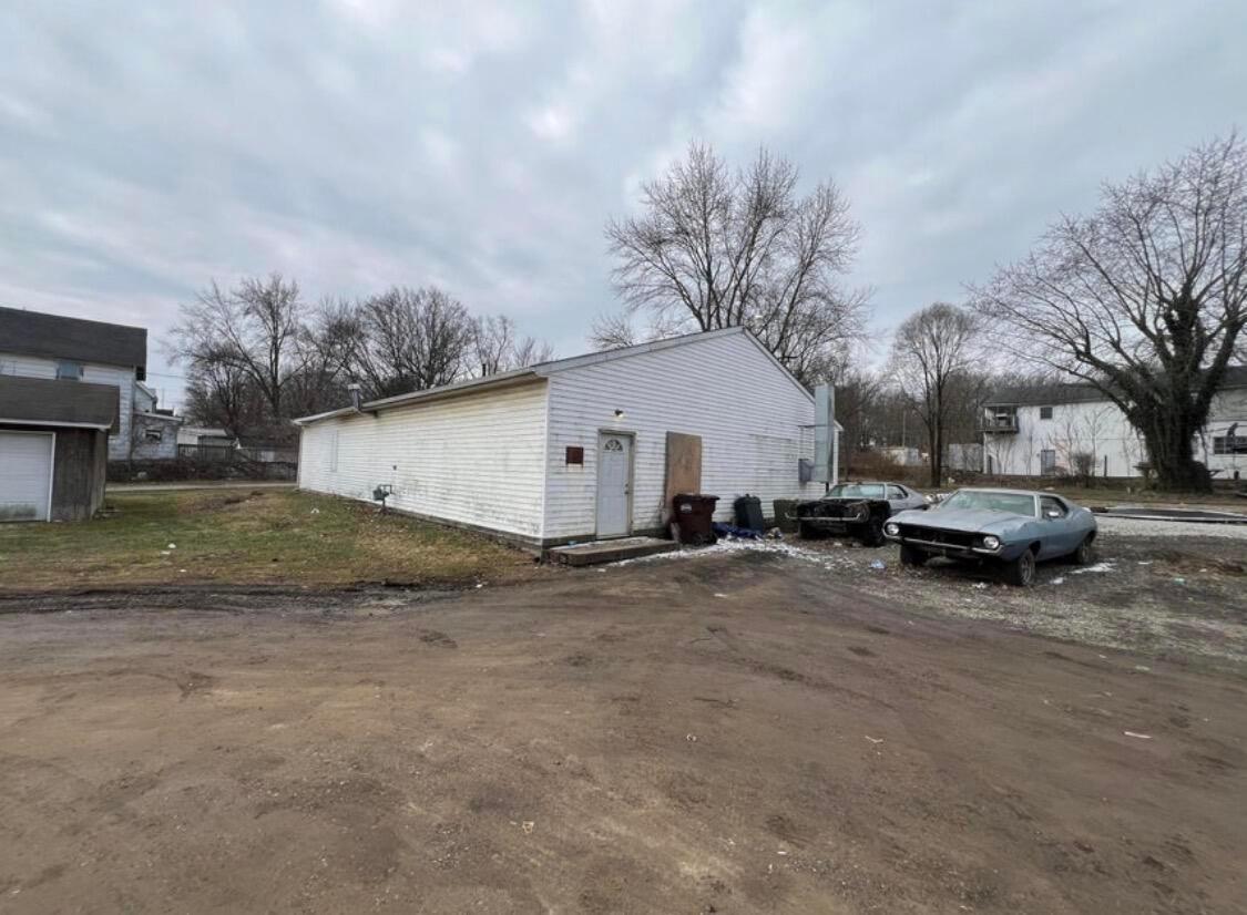 Commercial Sale in Mansfield 2
