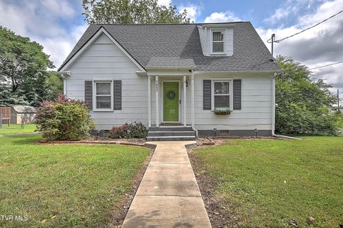 1057 Moorland Ave, Bristol, VA, 24201-2774 | Card Image