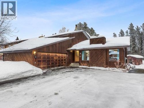 3 Juniper Dr, Whitehorse, YT, Y1A4W8 | Card Image