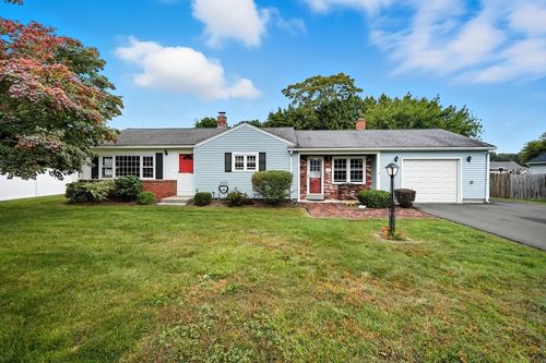 92 Highland St, Feeding Hills, MA, 01030-2214 | Card Image