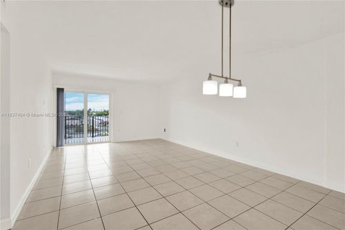 apt-1407-1990 W 56th St, Hialeah, FL, 33012-6933 | Card Image