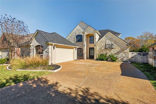 2468 Stone Castle Cir, College Station, TX, 77845-5493 | Card Image