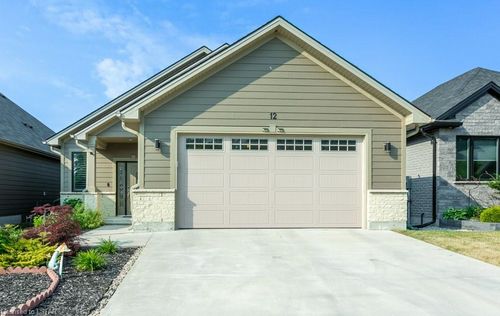 12-4700 Hamilton Rd, Thames Centre, ON, N0L1G6 | Card Image