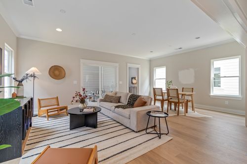 317 Delta Way, LA VERGNE, TN, 37086-2157 | Card Image