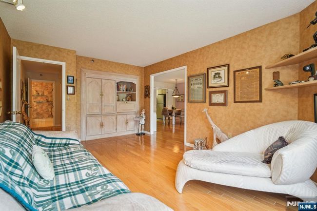 10 Smith Manor Blvd, Condo with 2 bedrooms, 2 bathrooms and null parking in West Orange NJ | Image 12
