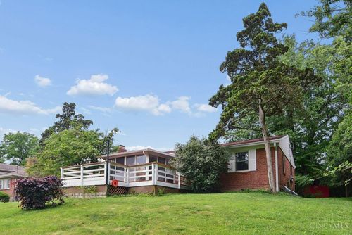 10421 Twinkle Ln, Montgomery, OH, 45242-4938 | Card Image