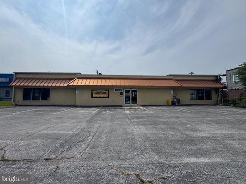 1000 Roosevelt Ave, YORK, PA, 17404-2833 | Card Image