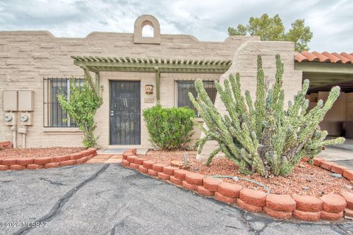 1948 W Amy Dr, Tucson, AZ, 85705-2133 | Card Image