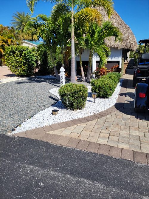 511 Sw 39th Trce, OKEECHOBEE, FL, 34974 | Card Image