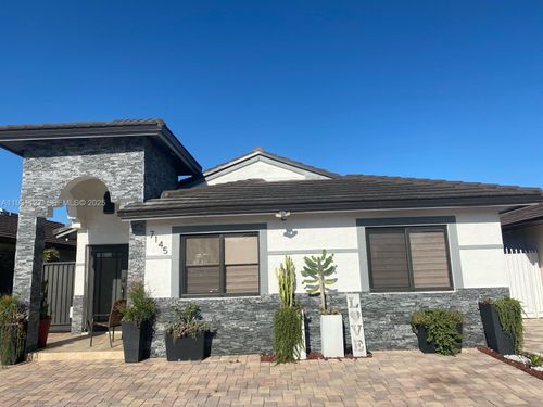 7145 W 31st Ave, Hialeah, FL, 33018-5286 | Card Image