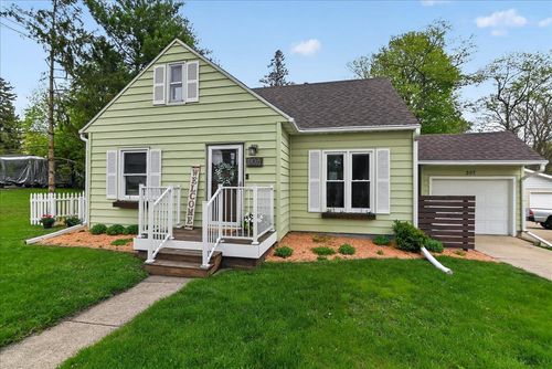 307 Union Street, Sun Prairie, WI, 53590 | Card Image