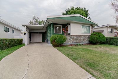 1038 Great Lakes Rd S, House detached with 3 bedrooms, 2 bathrooms and 4 parking in Lethbridge AB | Image 2