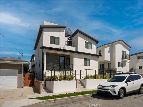 438 Sierra St, El Segundo, CA, 90245-4028 | Card Image