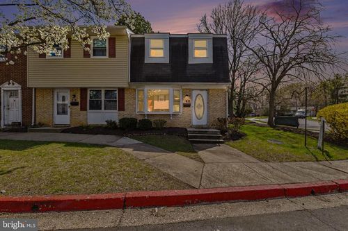 91 Heritage Ct, ANNAPOLIS, MD, 21401-4201 | Card Image