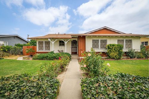 226 S Western Ave, Anaheim, CA, 92804-1612 | Card Image