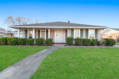 3305 Grandlake Blvd, Kenner, LA, 70065-3939 | Card Image