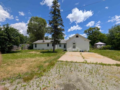 2286 California Avenue, Bridgeport Charter Township, MI, 48601 | Card Image