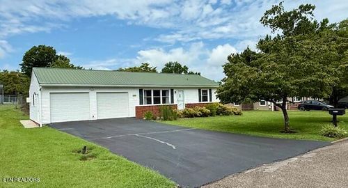 3513 June St, Knoxville, TN, 37920-3502 | Card Image