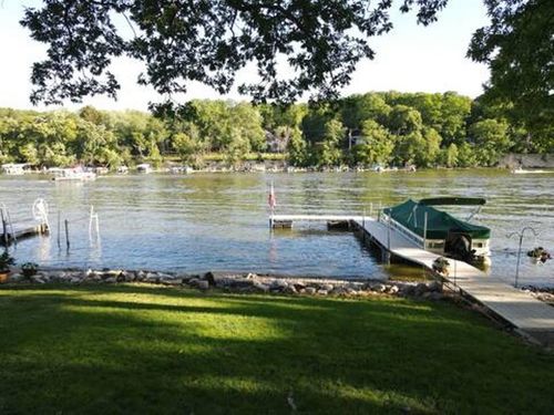 382 E Richardson Springs Rd, Edgerton, WI, 53534-9005 | Card Image