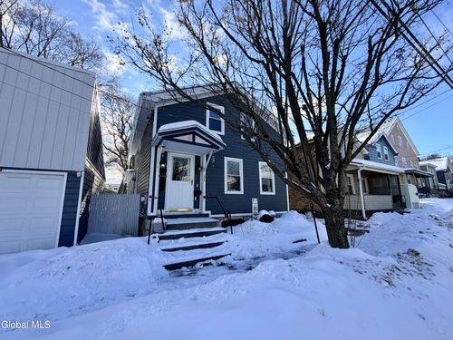 65 Walnut St, Canajoharie, NY, 13317-1365 | Card Image