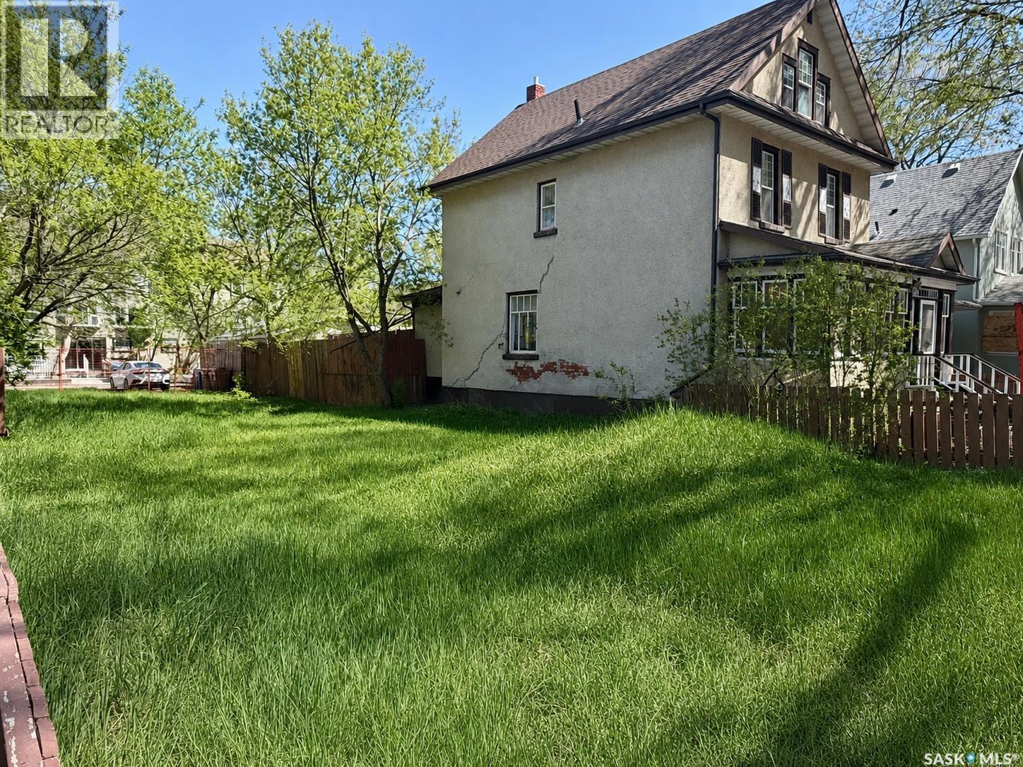 Land in Regina