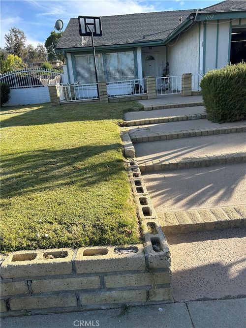 1752 Fraser Cir, Corona, CA, 92882-5631 | Card Image