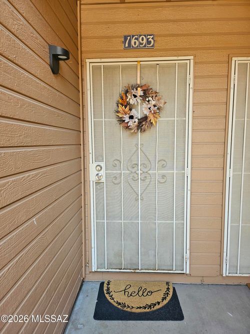1693 W Wood Bridge Court, Tucson, AZ, 85746 | Card Image