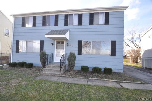 512 Cayuga Rd, Cheektowaga, NY, 14225-1332 | Card Image