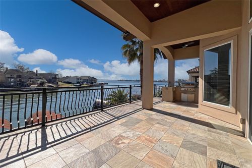 12349 Tramonto Dr, Conroe, TX, 77304-4560 | Card Image