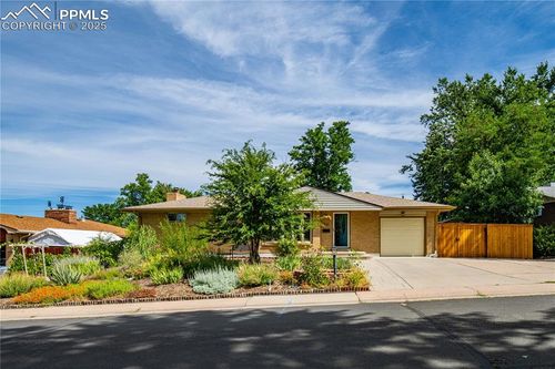 3121 E Weaver Ave, Centennial, CO, 80121-2957 | Card Image