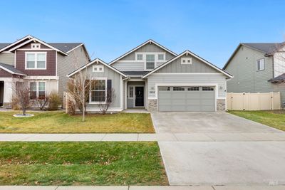 2935 Nw 8th Avenue, House other with 3 bedrooms, 2 bathrooms and 2 parking in Meridian ID | Image 1