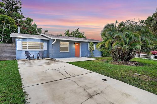 11119 Temple Ave, SEMINOLE, FL, 33772-2922 | Card Image