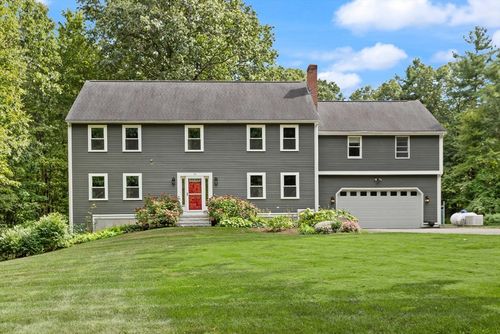 10 Lakin St, Pepperell, MA, 01463-1265 | Card Image