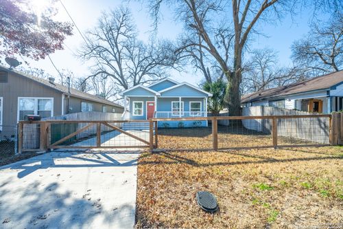 1118 Center St, San Antonio, TX, 78202-2903 | Card Image