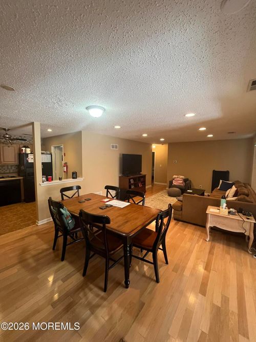 19-6 Augusta Ct, Freehold, NJ, 07728-3633 | Card Image