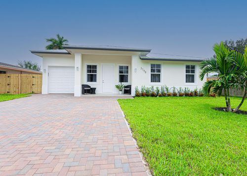 3798 Coconut Rd, Palm Springs, FL, 33461-3570 | Card Image